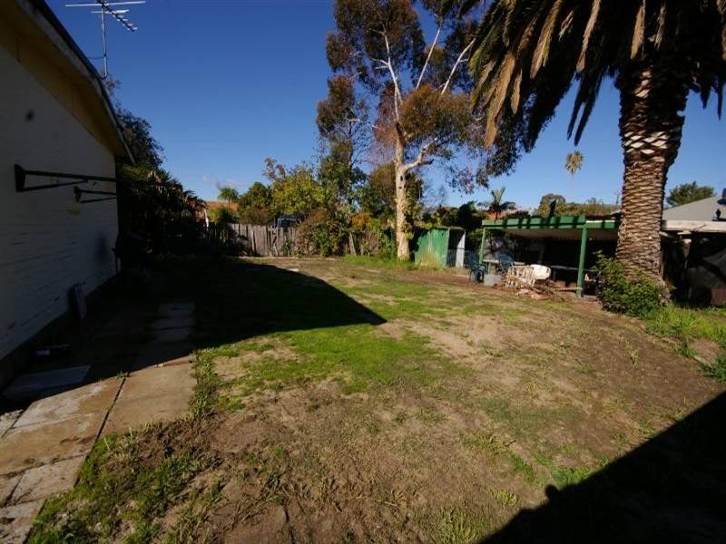 25 Winifred Road, Bayswater WA 6053