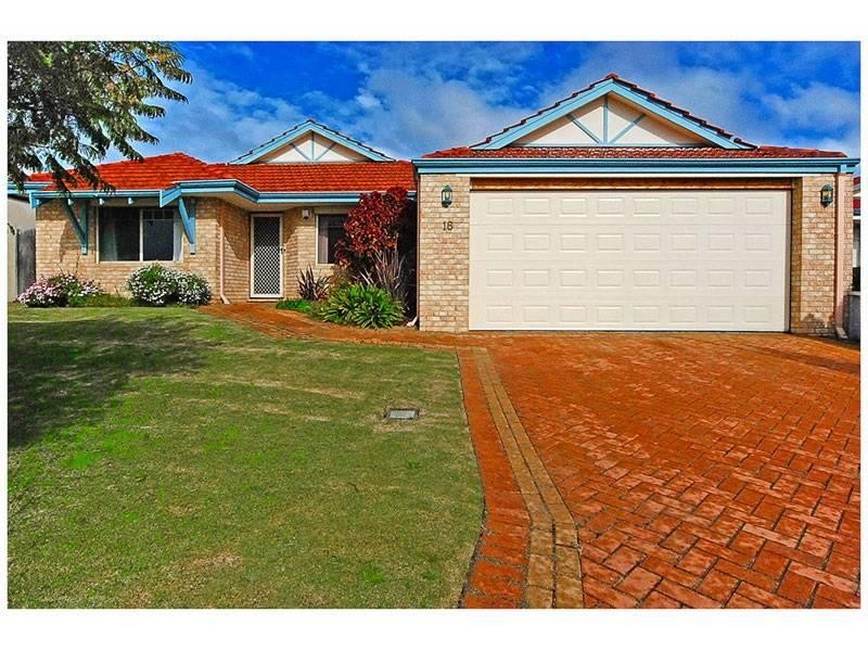 16 Truscott Elbow, Alexander Heights WA 6064