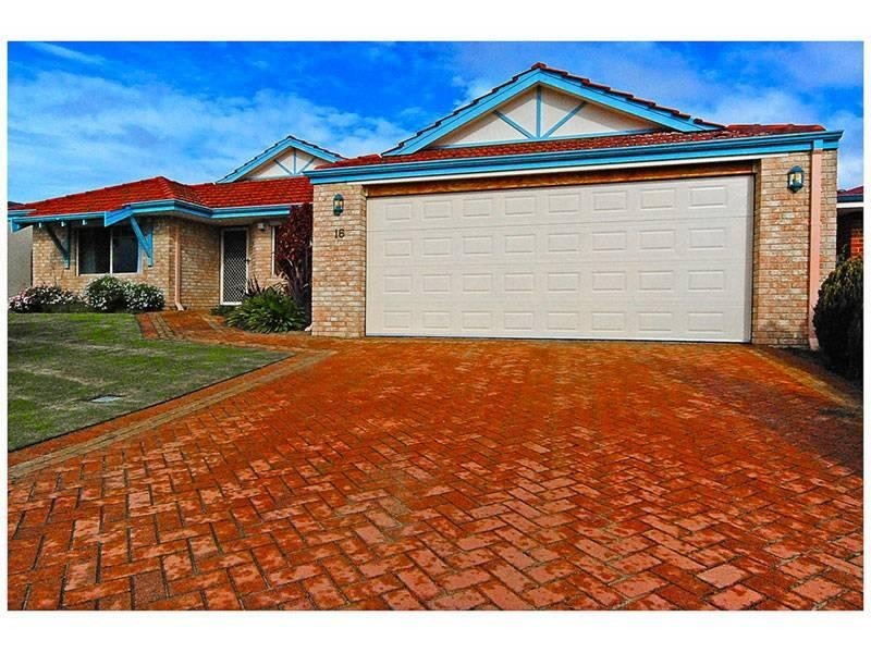 16 Truscott Elbow, Alexander Heights WA 6064