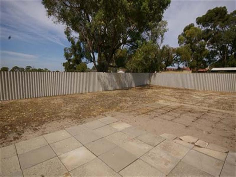 14 Connell Way, Girrawheen WA 6064