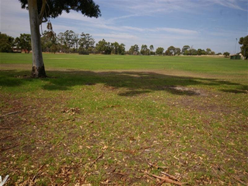 14 Connell Way, Girrawheen WA 6064