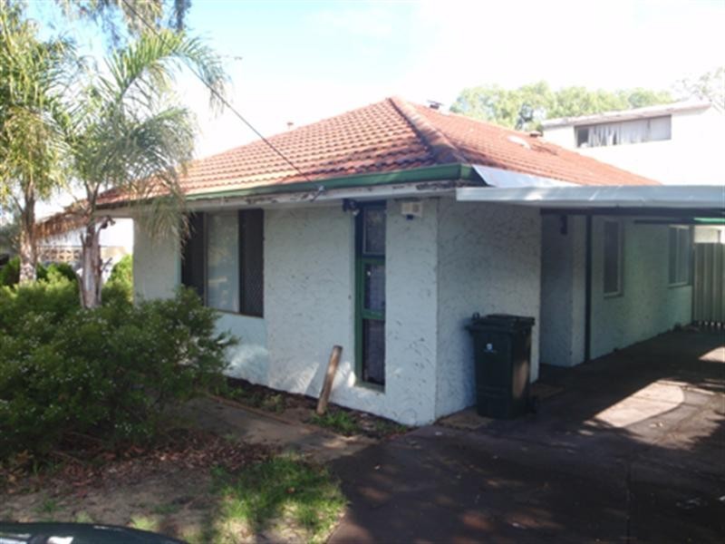 13 Coolham Way, Balga WA 6061