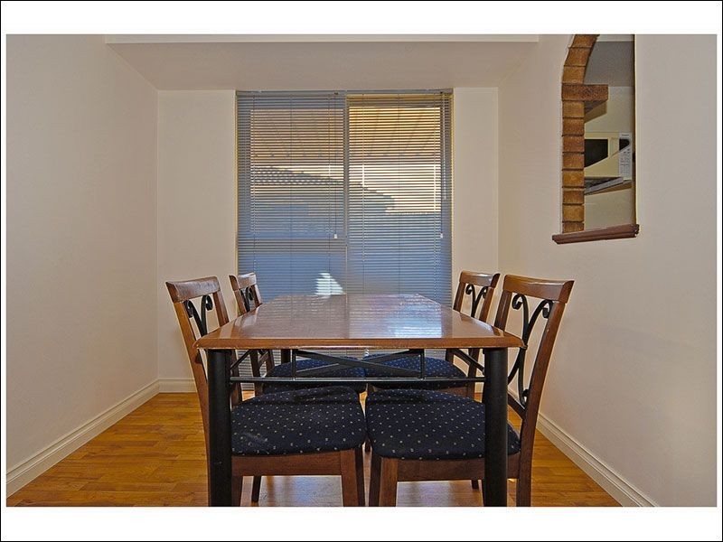 76 Giralt Road, Marangaroo WA 6064