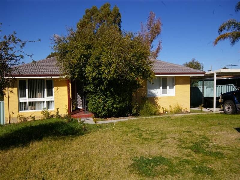 38 Colne Way, Girrawheen WA 6064