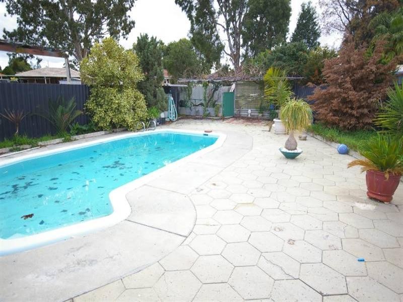 49 Ellerby Way, Koondoola WA 6064