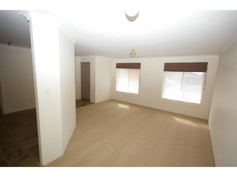 10 Rheingold Place, Mirrabooka WA 6061