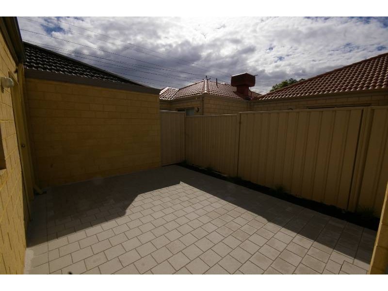 196B Arkana Road, Westminster WA 6061