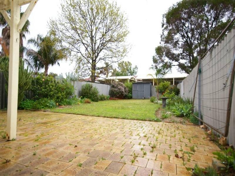 49a Culloton Crescent, Balga WA 6061