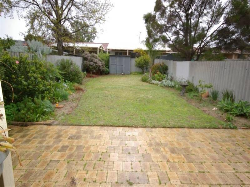 49a Culloton Crescent, Balga WA 6061