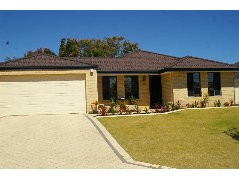 10 Laura Rise, Marangaroo WA 6064