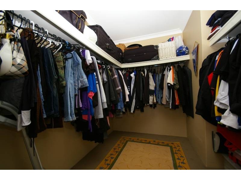 10 Laura Rise, Marangaroo WA 6064