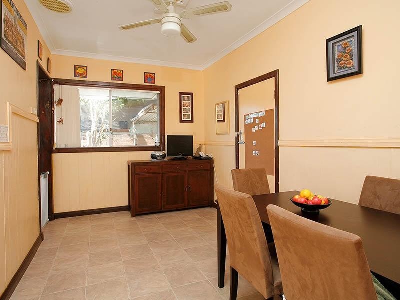 52 Dallington Crescent, Balga WA 6061