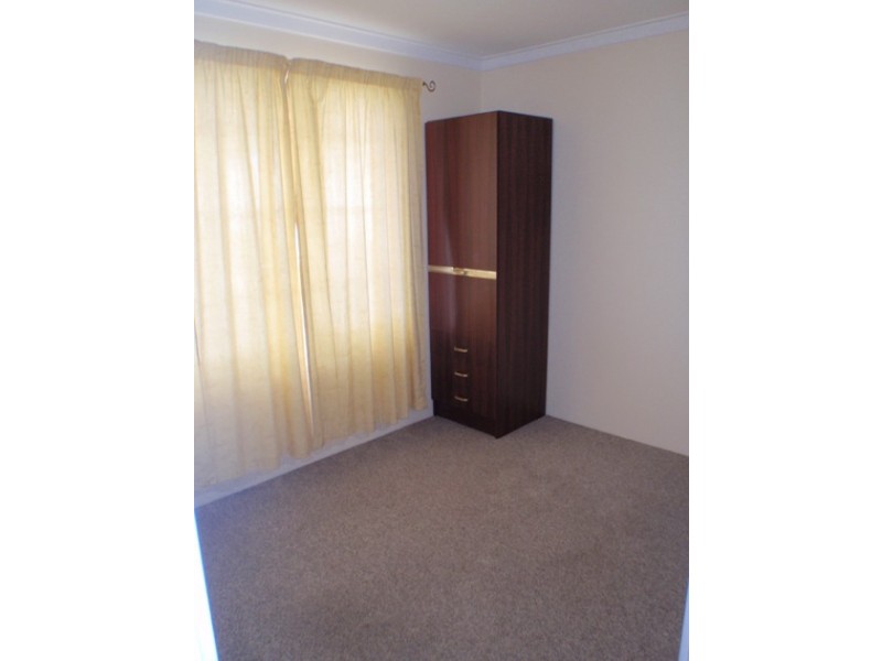11 Augustus Way, Marangaroo WA 6064