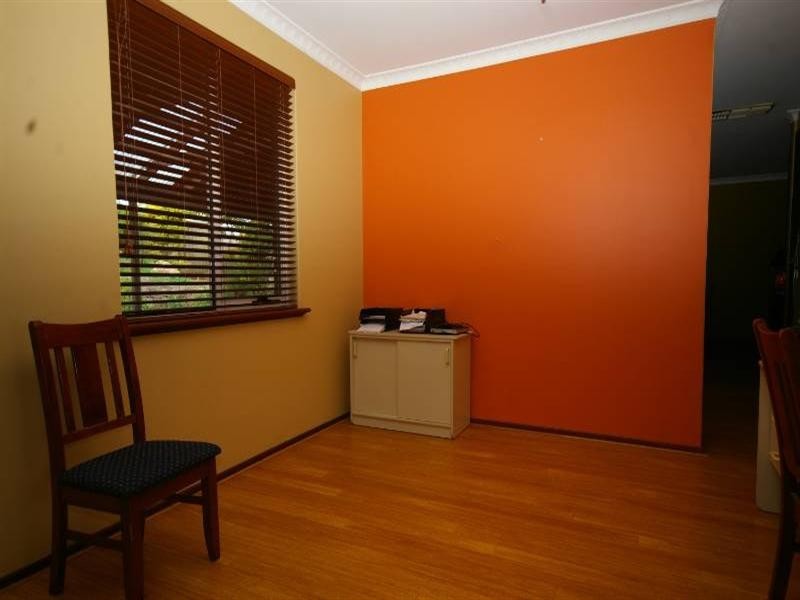 17 Island Retreat, Ballajura WA 6066