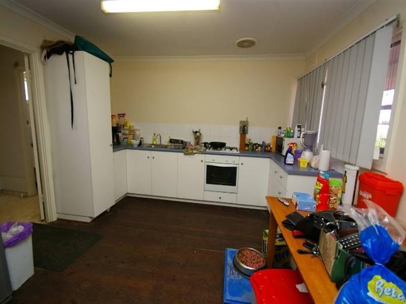 15J Calvert Way, Girrawheen WA 6064