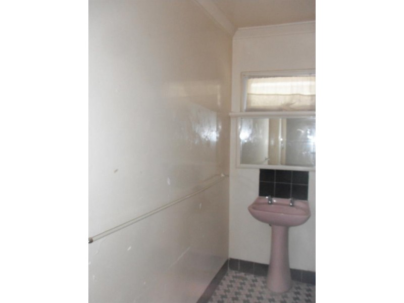 7 Balcombe Street, Westminster WA 6061