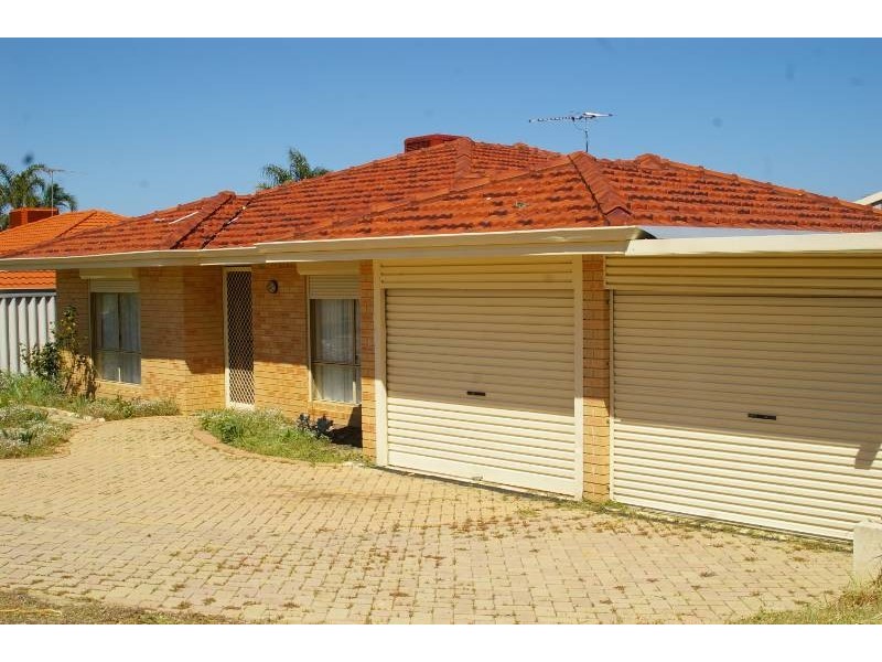 2 Boab Court, Alexander Heights WA 6064