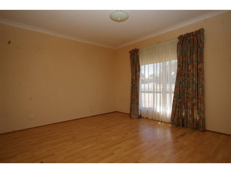 2 Boab Court, Alexander Heights WA 6064