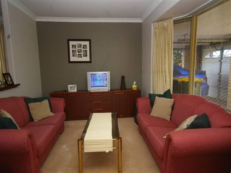 19a Island Retreat, Ballajura WA 6066