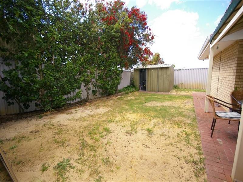 19a Island Retreat, Ballajura WA 6066