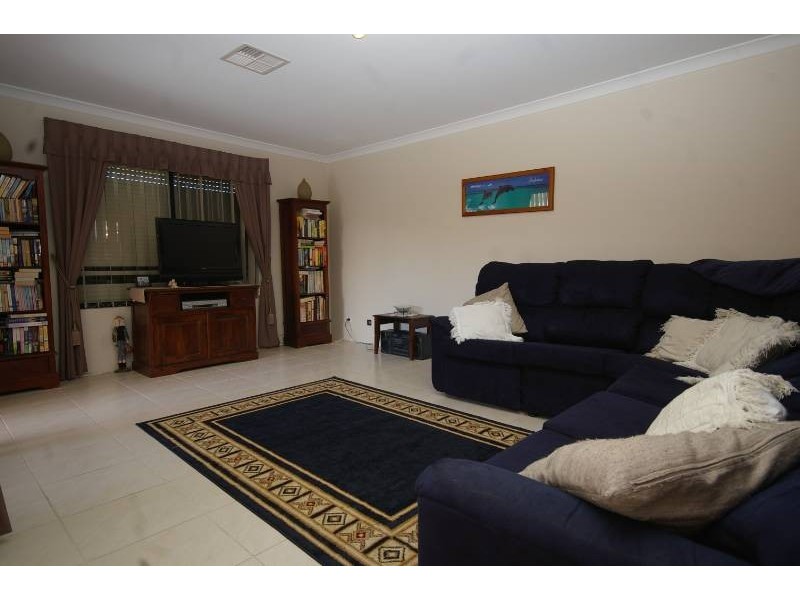 1 Arun Place, Nollamara WA 6061