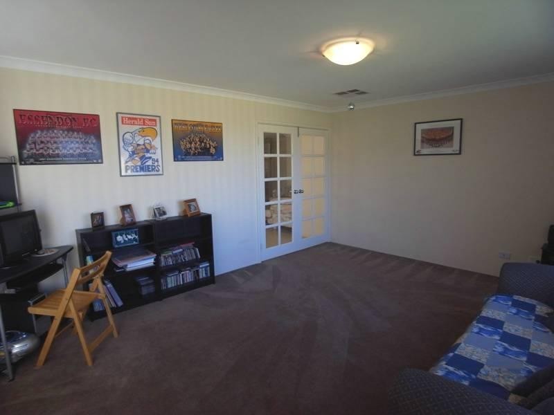 15 Portland Way, Ridgewood WA 6030