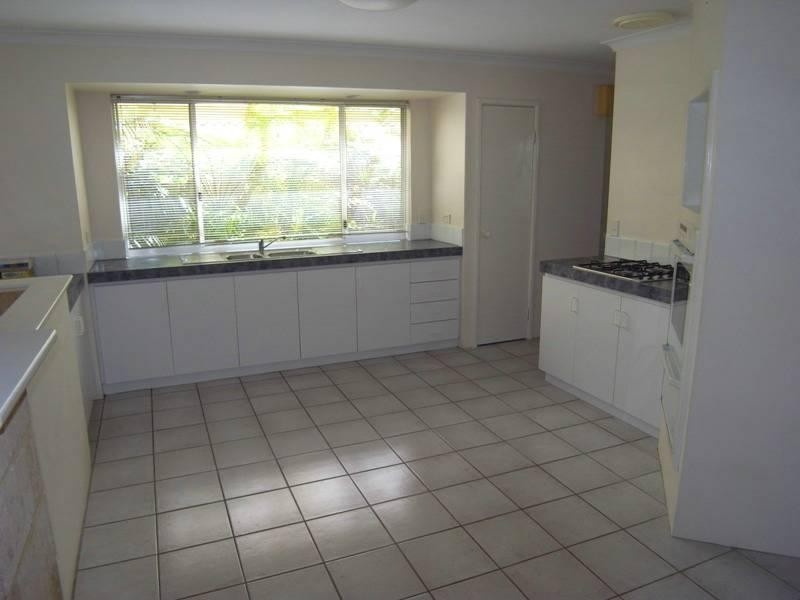 17 Midland Elbow, Mindarie WA 6030