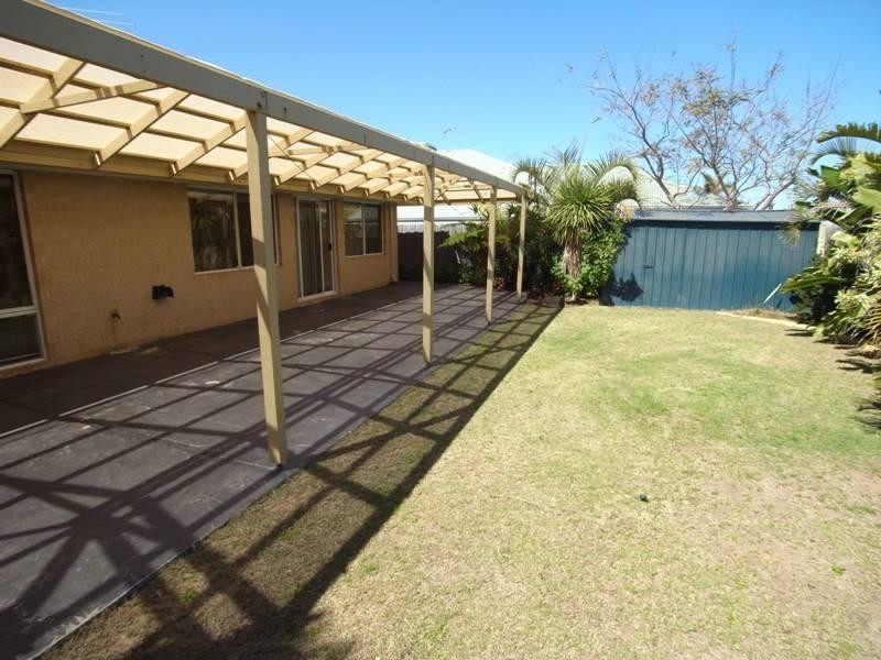 17 Midland Elbow, Mindarie WA 6030