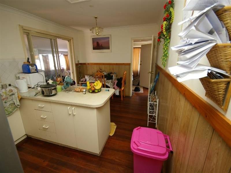 41 Tendring Way, Girrawheen WA 6064