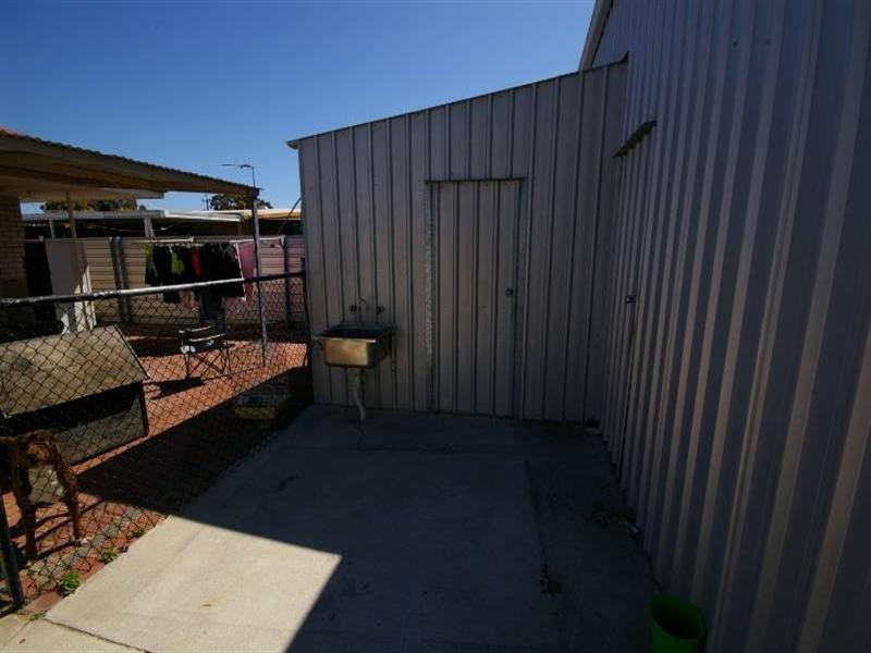 41 Tendring Way, Girrawheen WA 6064