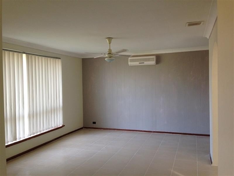 48 Gratwick Way, Koondoola WA 6064