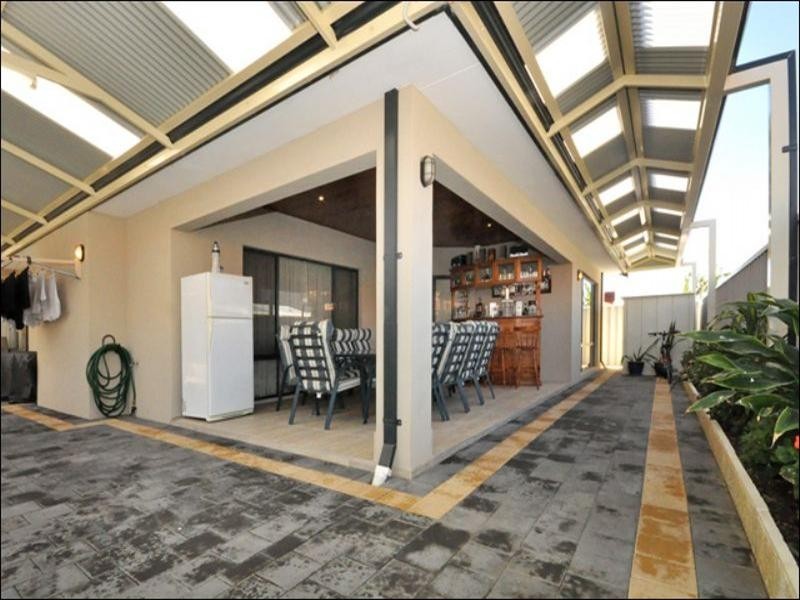 5 Eider Lane, Beechboro WA 6063