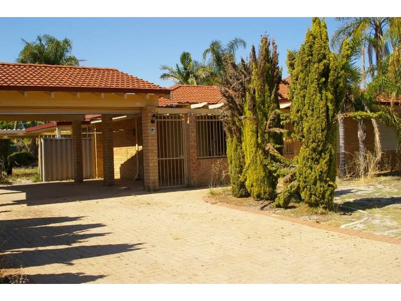 14 Teviot Place, Beechboro WA 6063