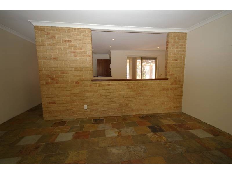 14 Teviot Place, Beechboro WA 6063