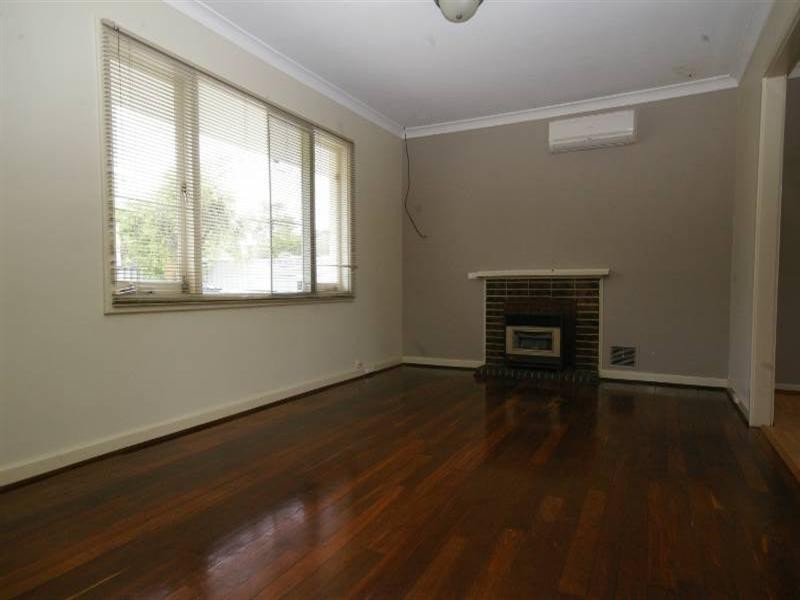 8 Ashcroft Way, Balga WA 6061