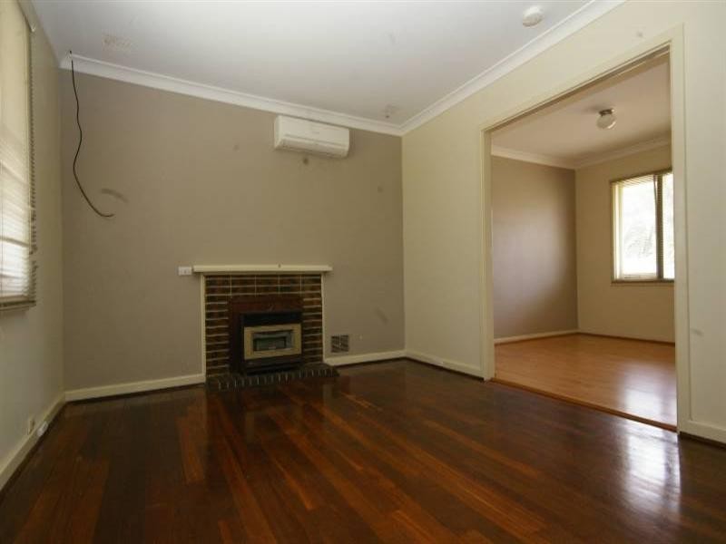 8 Ashcroft Way, Balga WA 6061