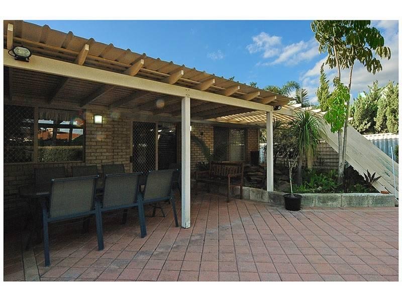 89 Meadowview Drive, Ballajura WA 6066