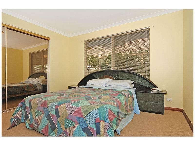 89 Meadowview Drive, Ballajura WA 6066