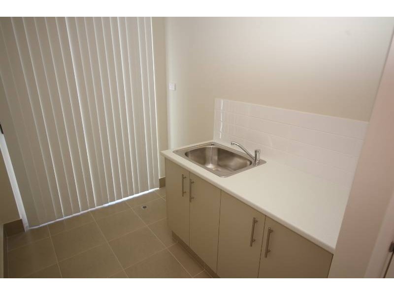 12a Findon Crescent, Westminster WA 6061