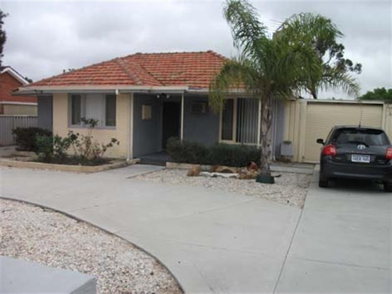 67 Curlington Crescent, Balga WA 6061