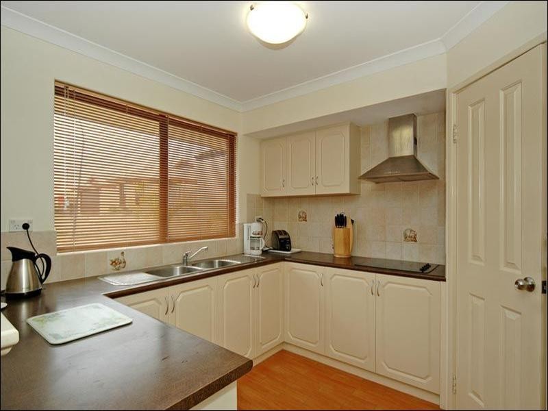 9 Marloo Lane, Quinns Rocks WA 6030