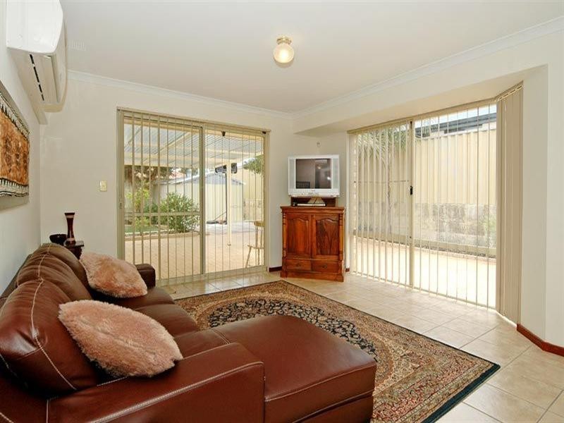 11 Leveque Ramble, Ridgewood WA 6030