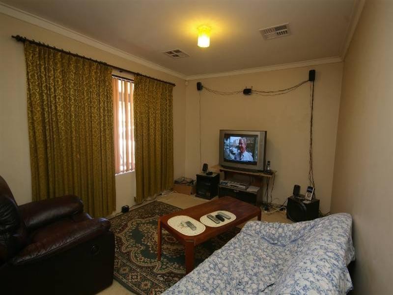 5 Tench Place, Mirrabooka WA 6061