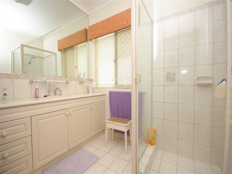 74 Shillington Way, Wanneroo WA 6065