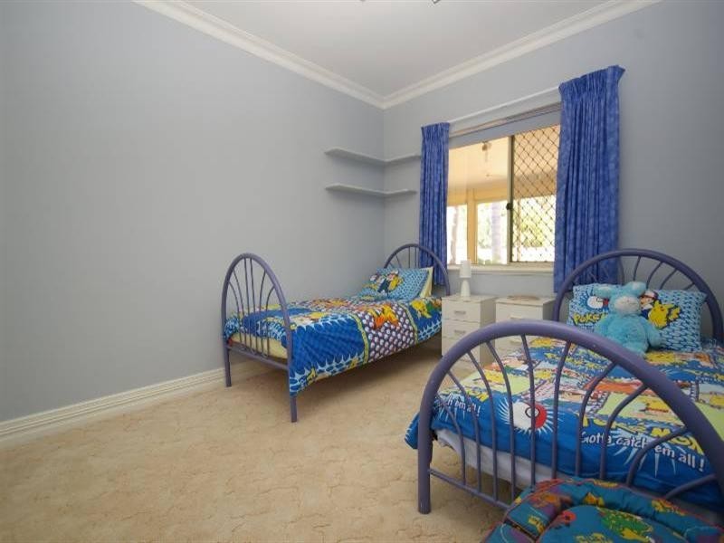 74 Shillington Way, Wanneroo WA 6065
