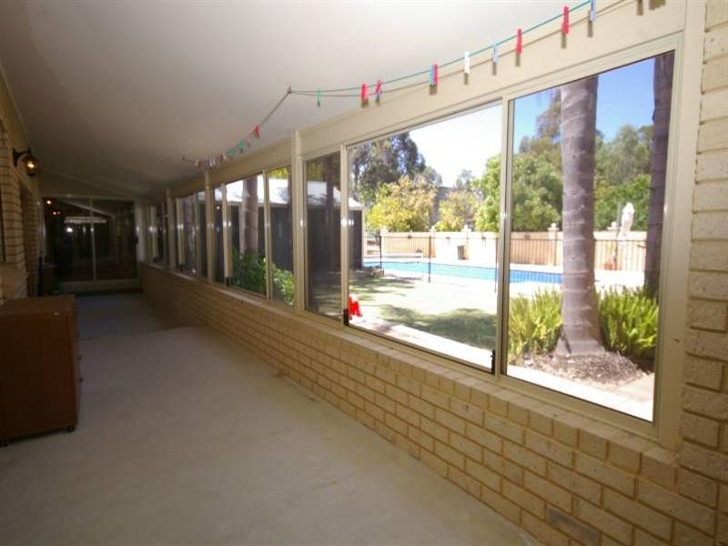 74 Shillington Way, Wanneroo WA 6065