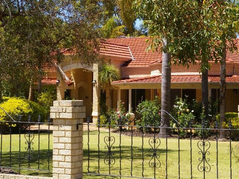 74 Shillington Way, Wanneroo WA 6065