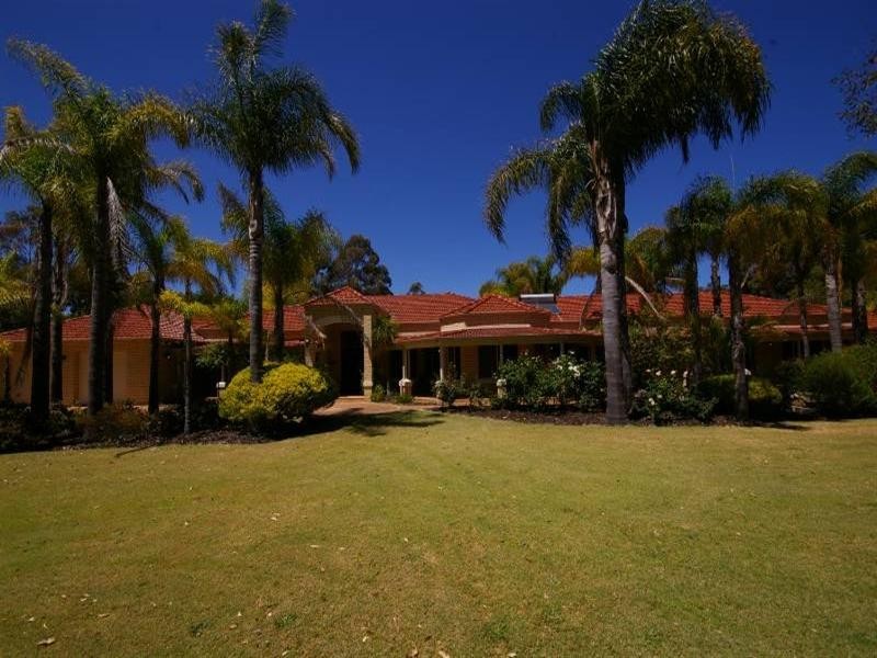 74 Shillington Way, Wanneroo WA 6065