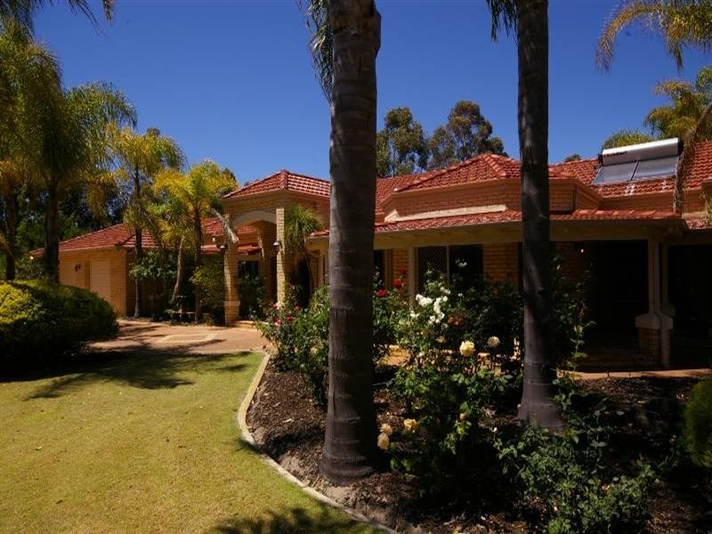 74 Shillington Way, Wanneroo WA 6065