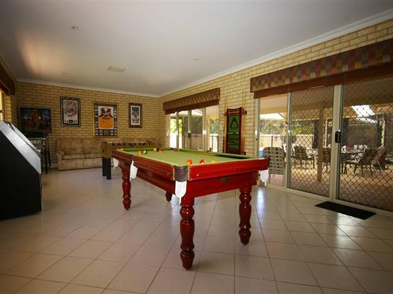 74 Shillington Way, Wanneroo WA 6065